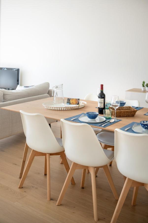Modern & Spacious Near In *