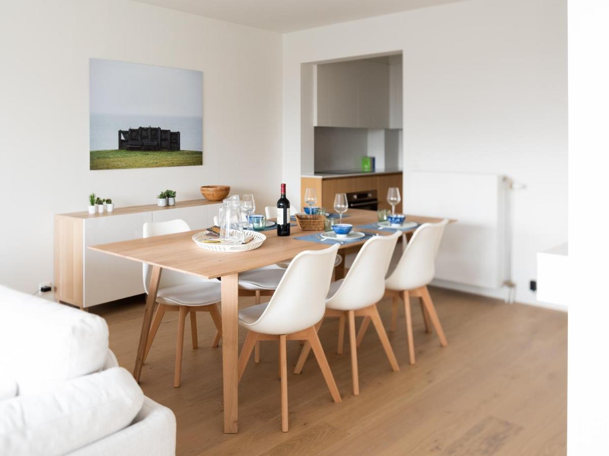 Modern & Spacious Near In Apartamento